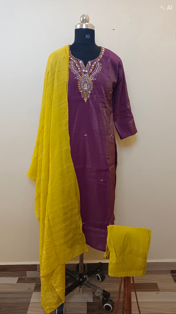 D1367 - Kurti with Pant and Dupatta