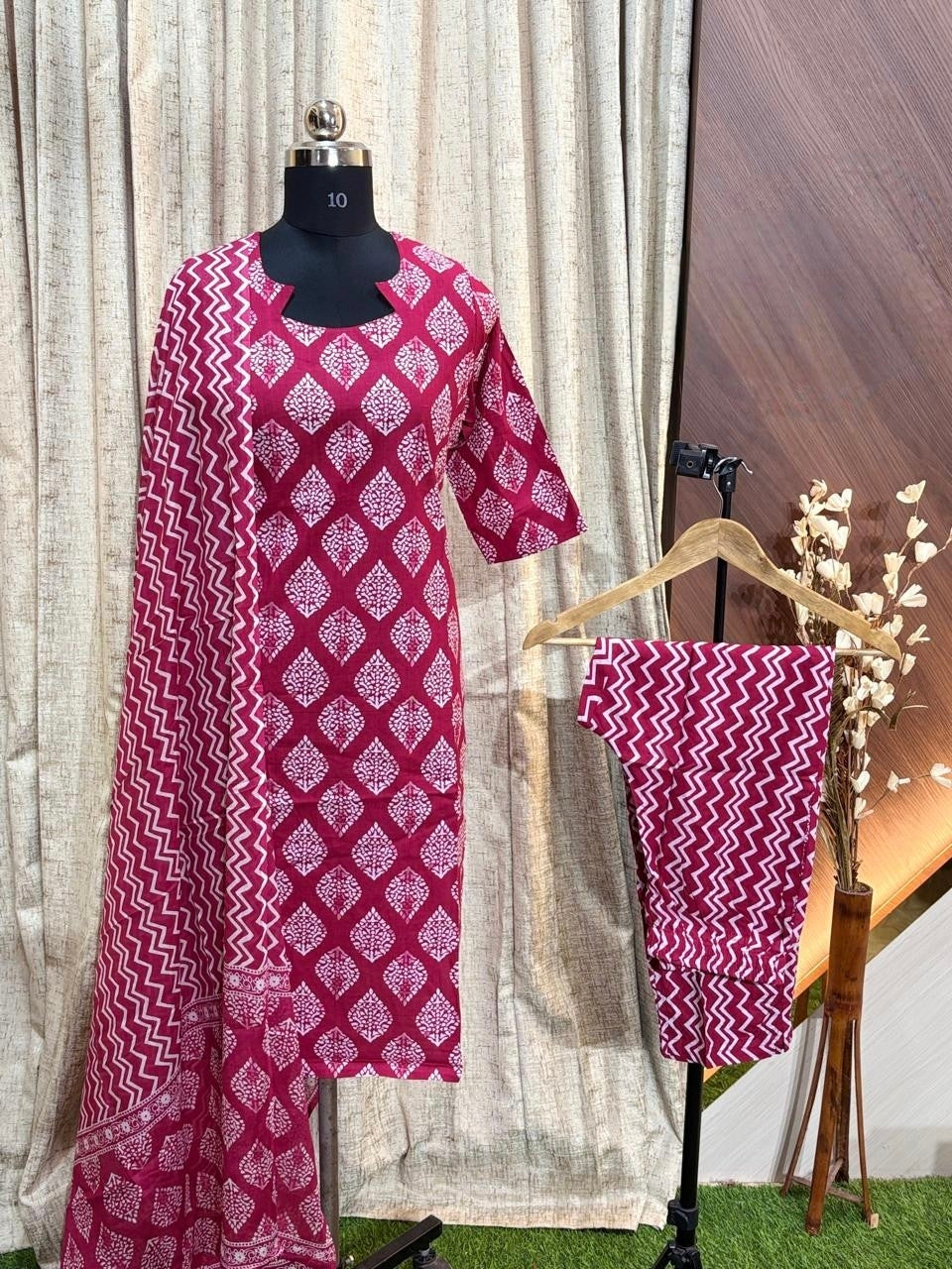 D1196 - Cotton 3pc Kurta Sets