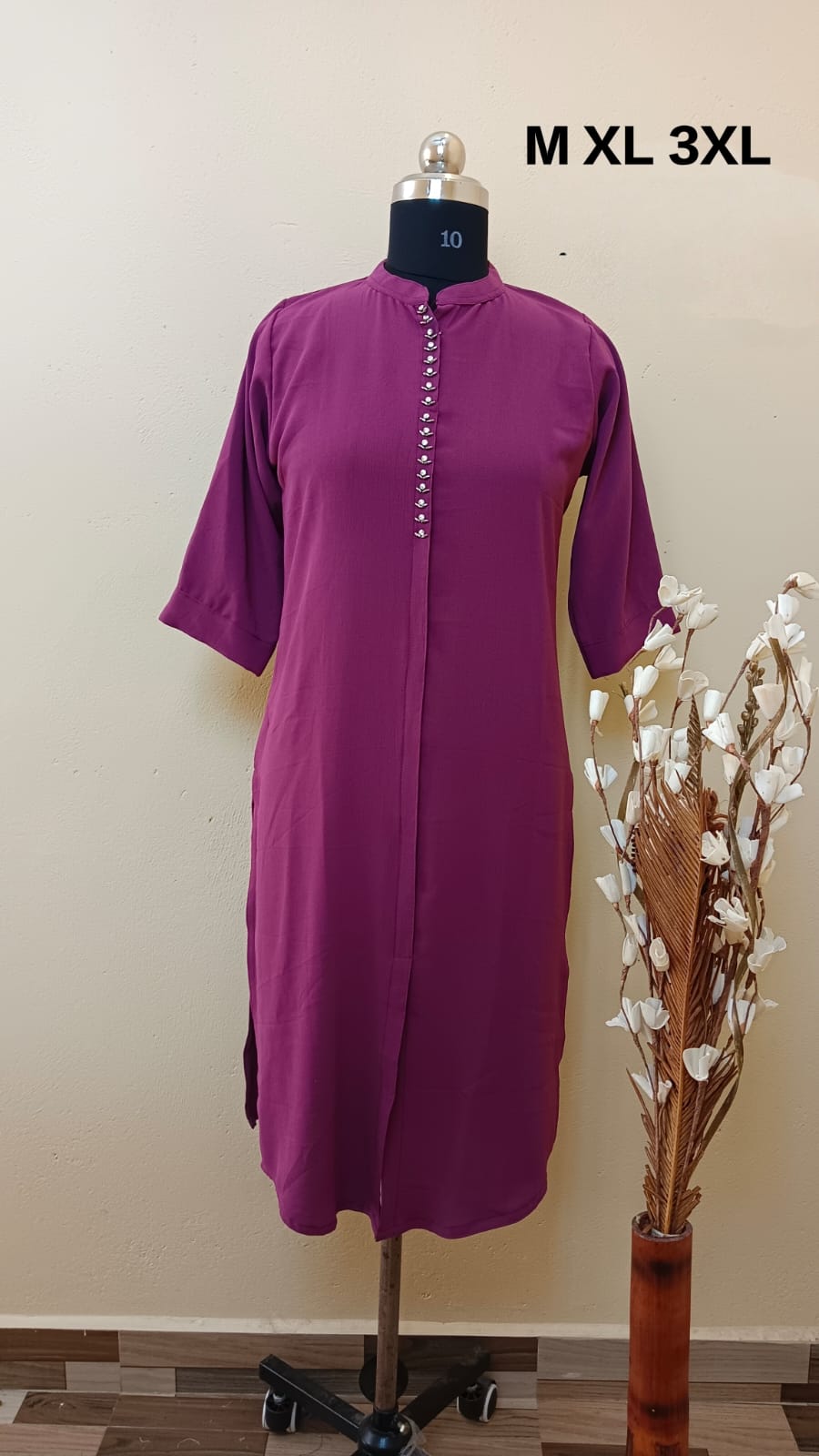 9524 - SILK KURTIS
