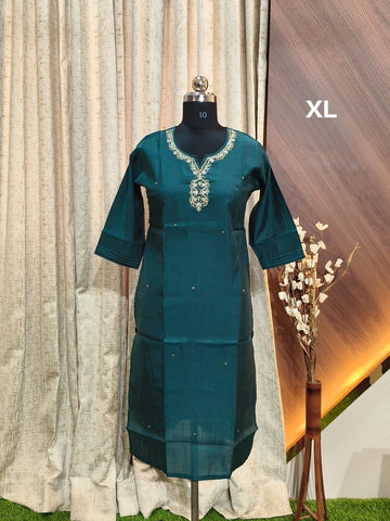 9434 - SILK KURTIS