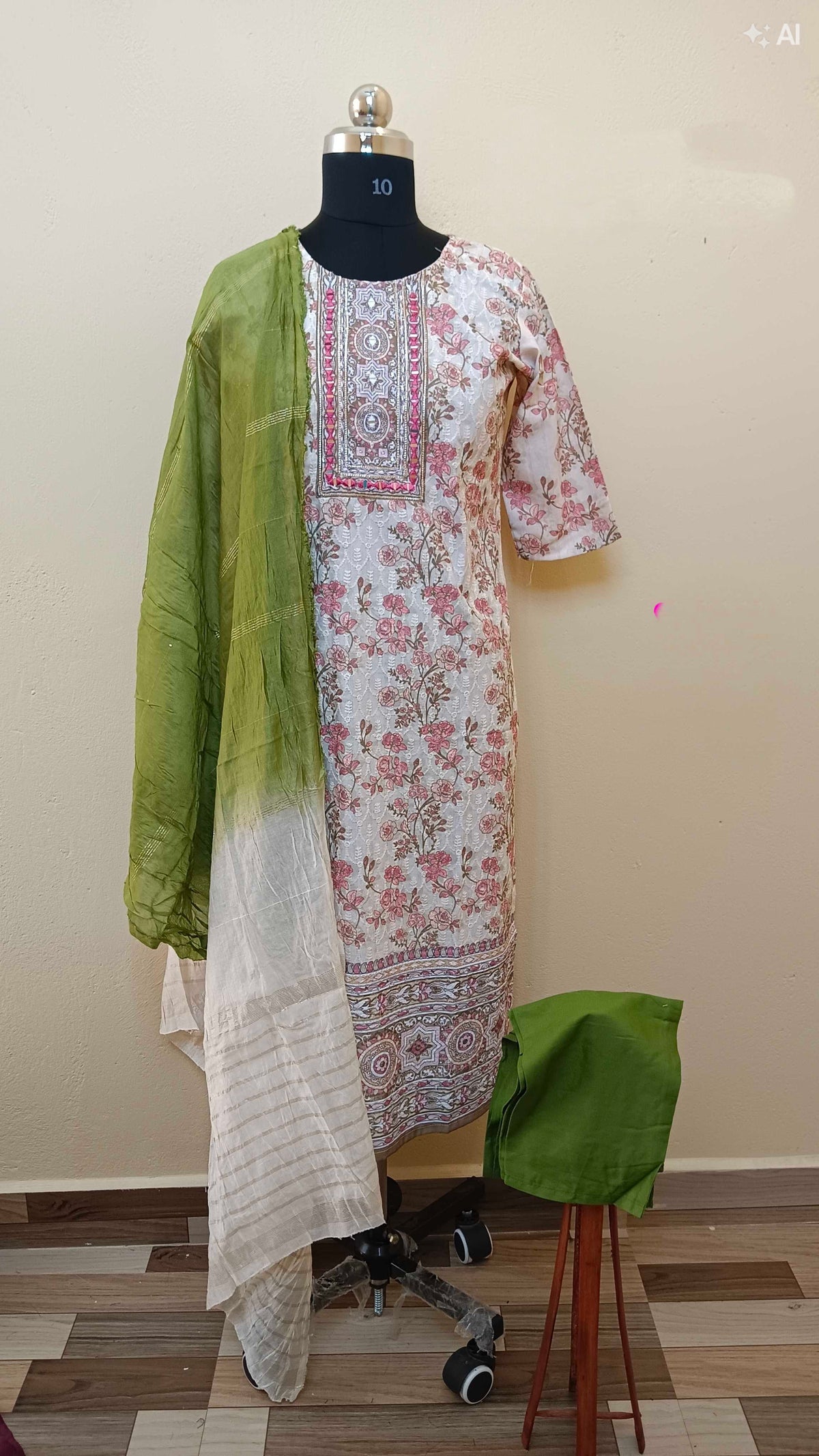 D1362 - Kurti with Pant and Dupatta