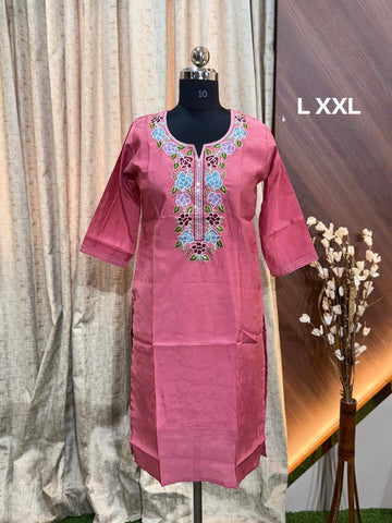 9712 - SILK KURTIS