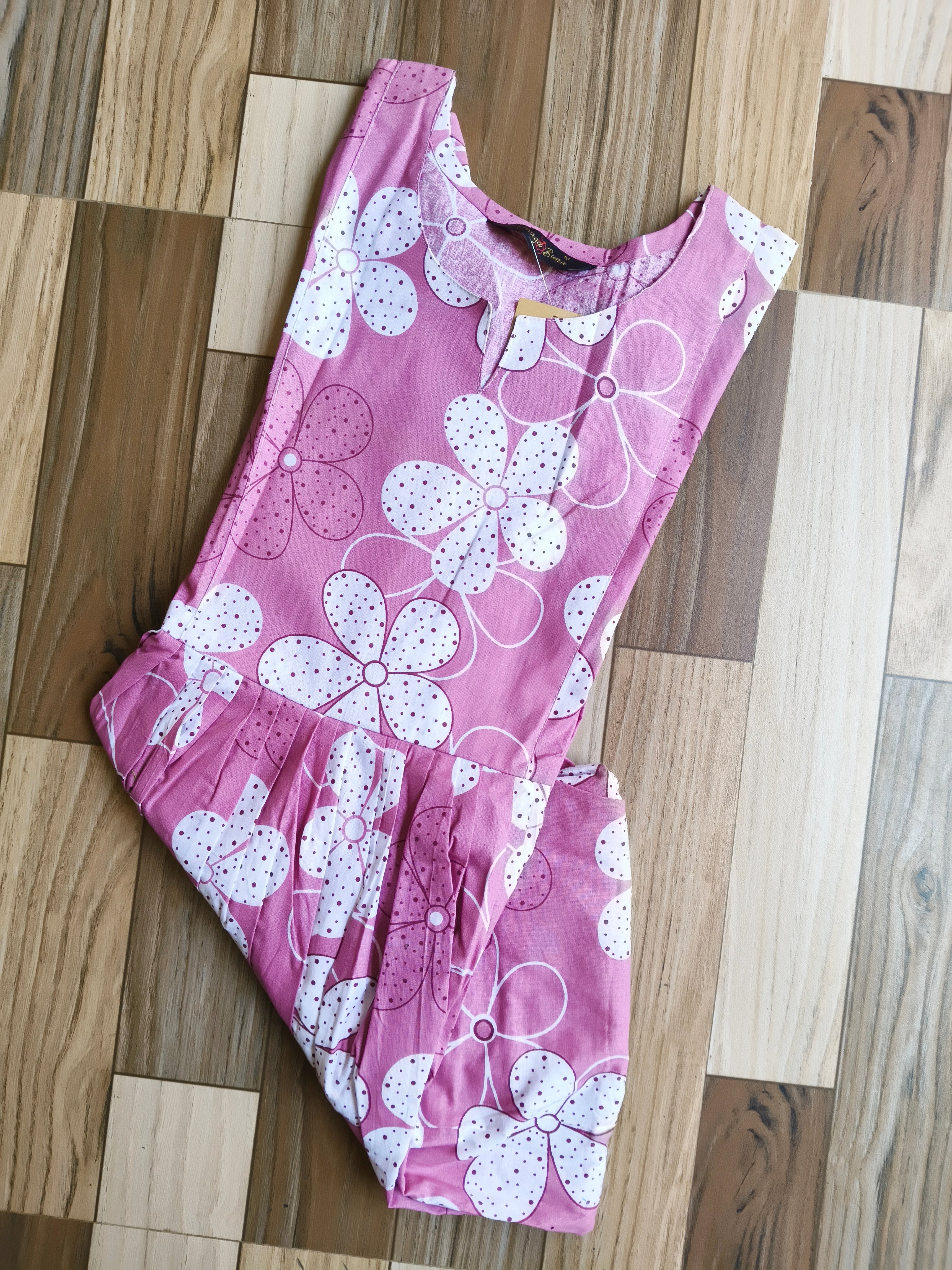 D1156 - Frock Style Nighty