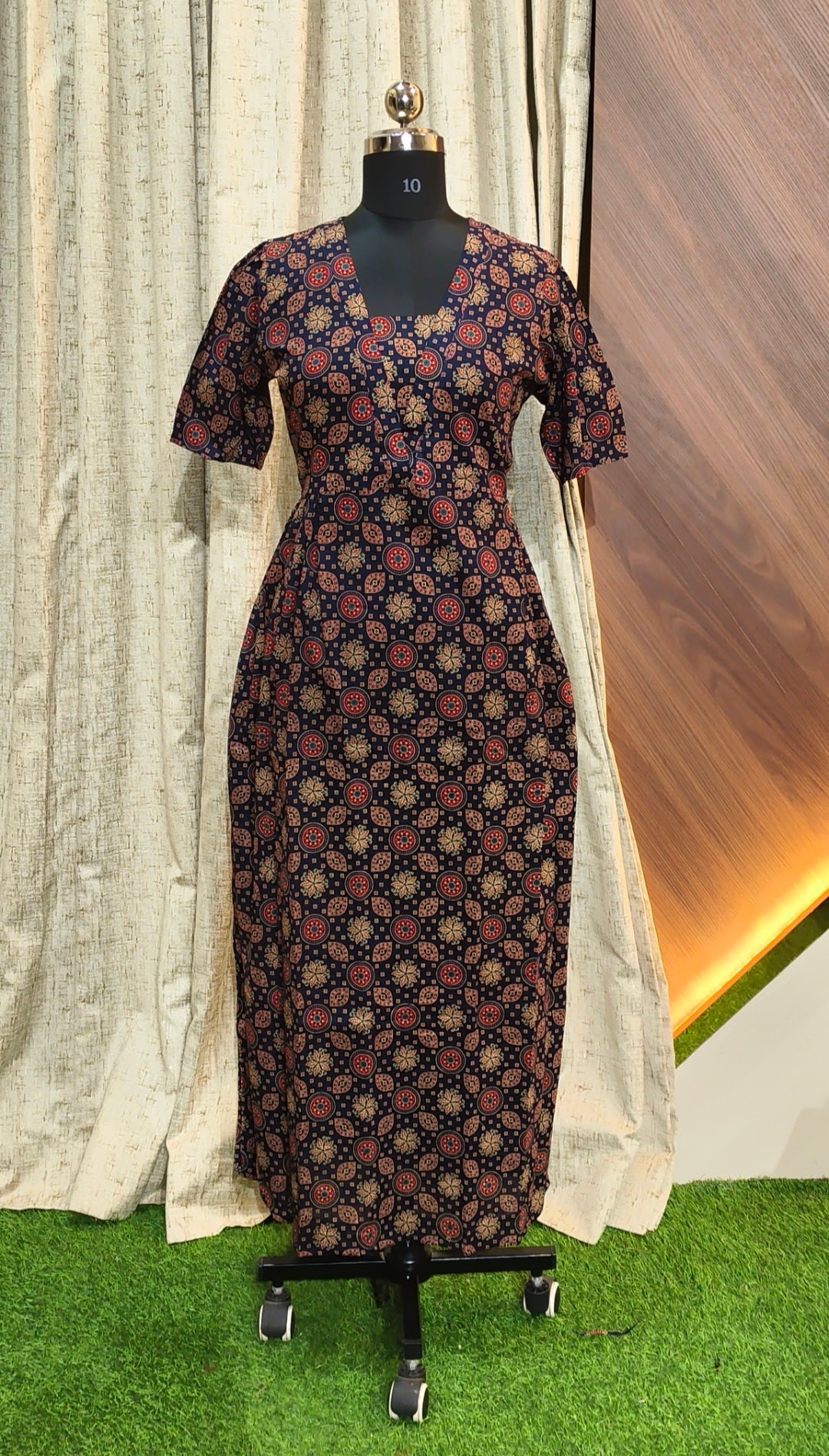 9752 - Frock Style Nighty