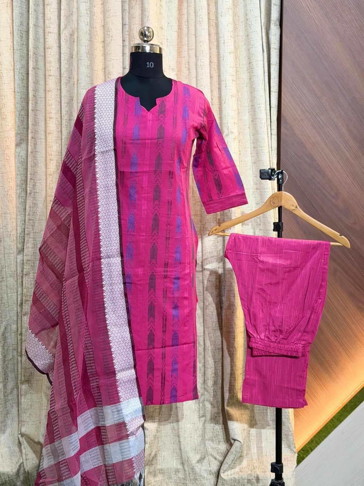 D1114 - Cotton 3pc Kurta Sets