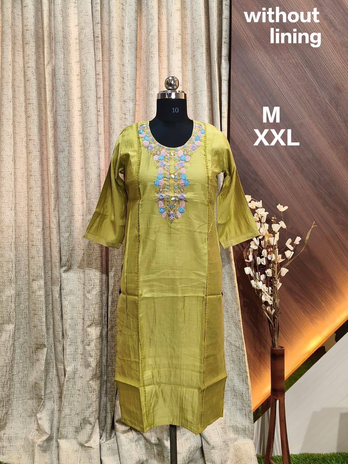 9422 - SILK KURTIS