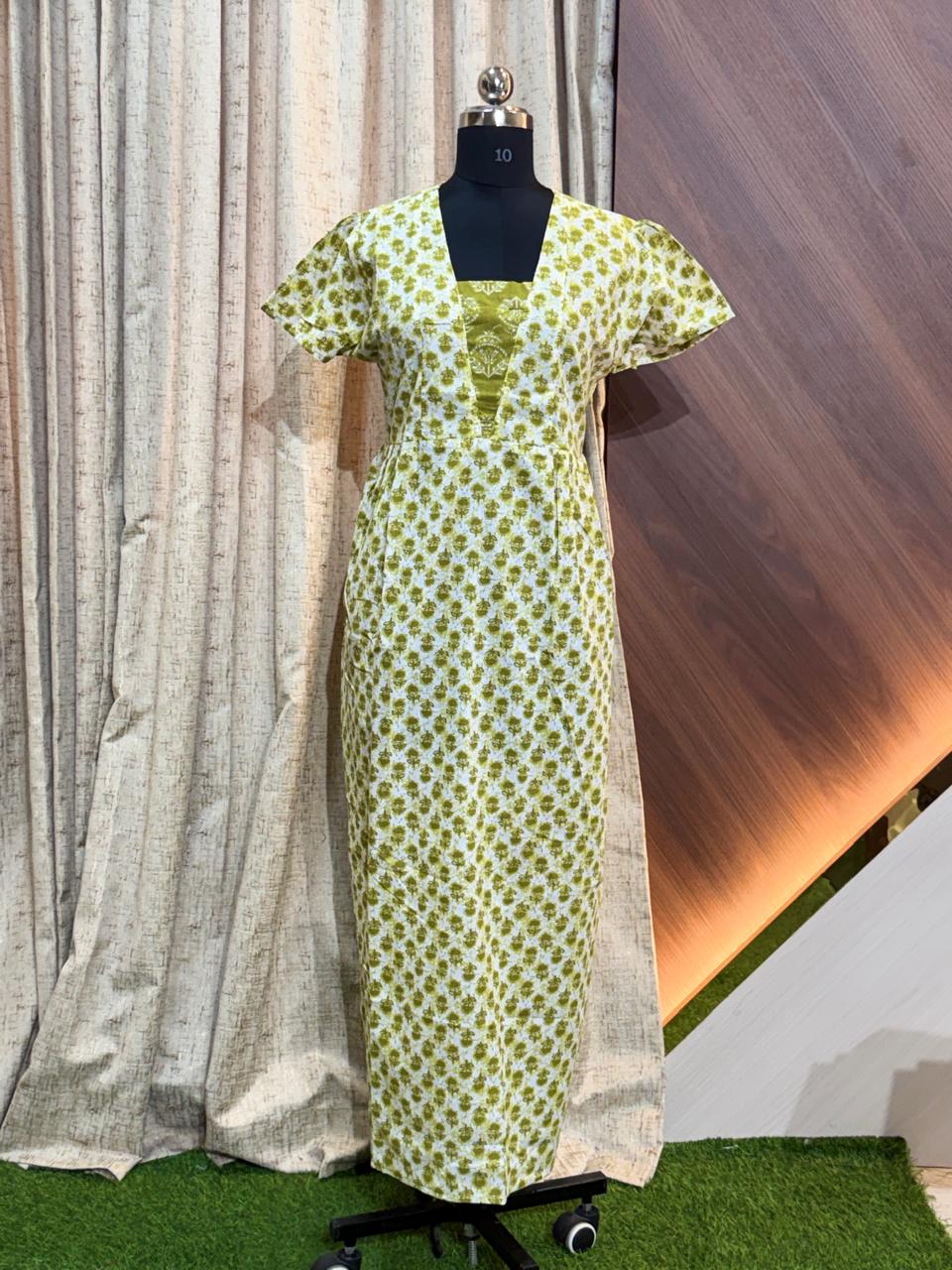 9728 - Frock Style Nighty