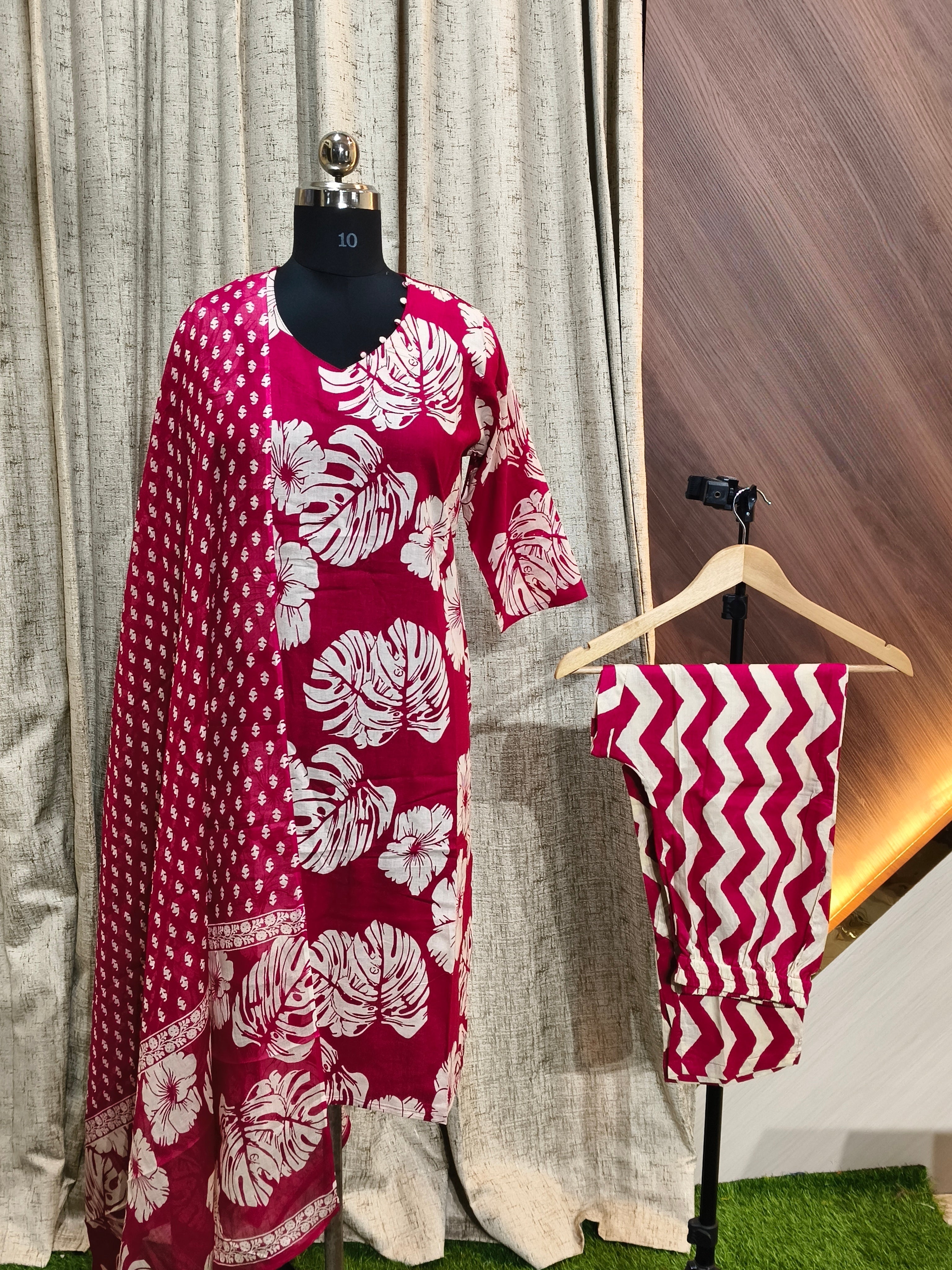 D1207 - Cotton 3pc Kurta Sets