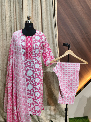 D1181 - Cotton 3pc Kurta Sets