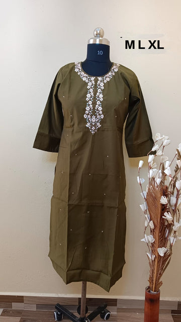 9512 - SILK KURTIS