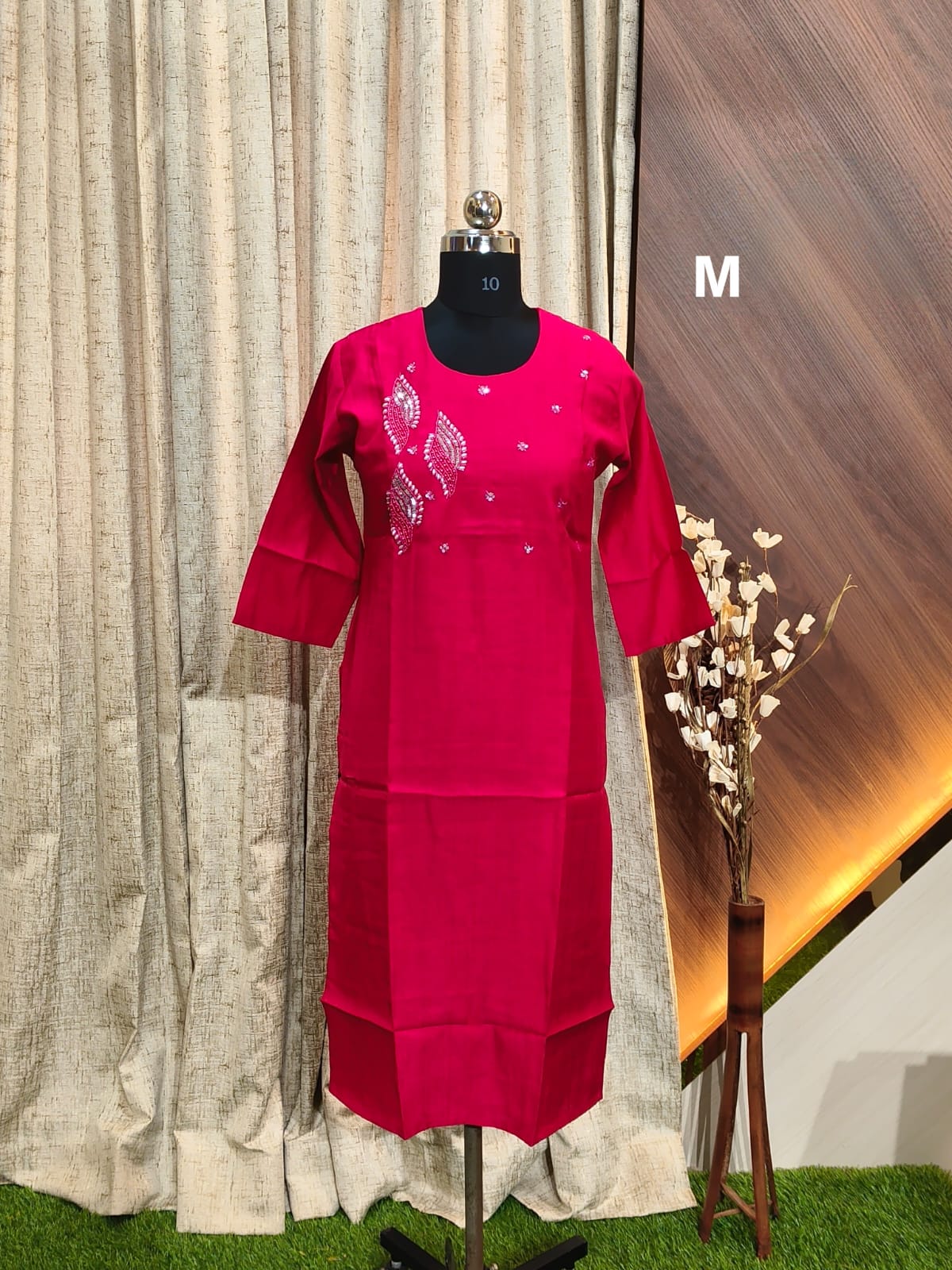 9426 - SILK KURTIS
