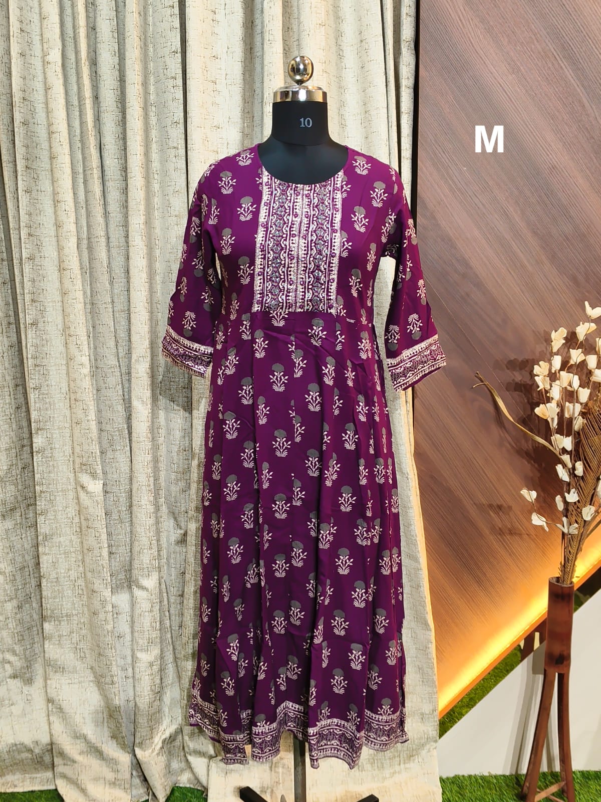 U1043 -  Anarkali Kurtis