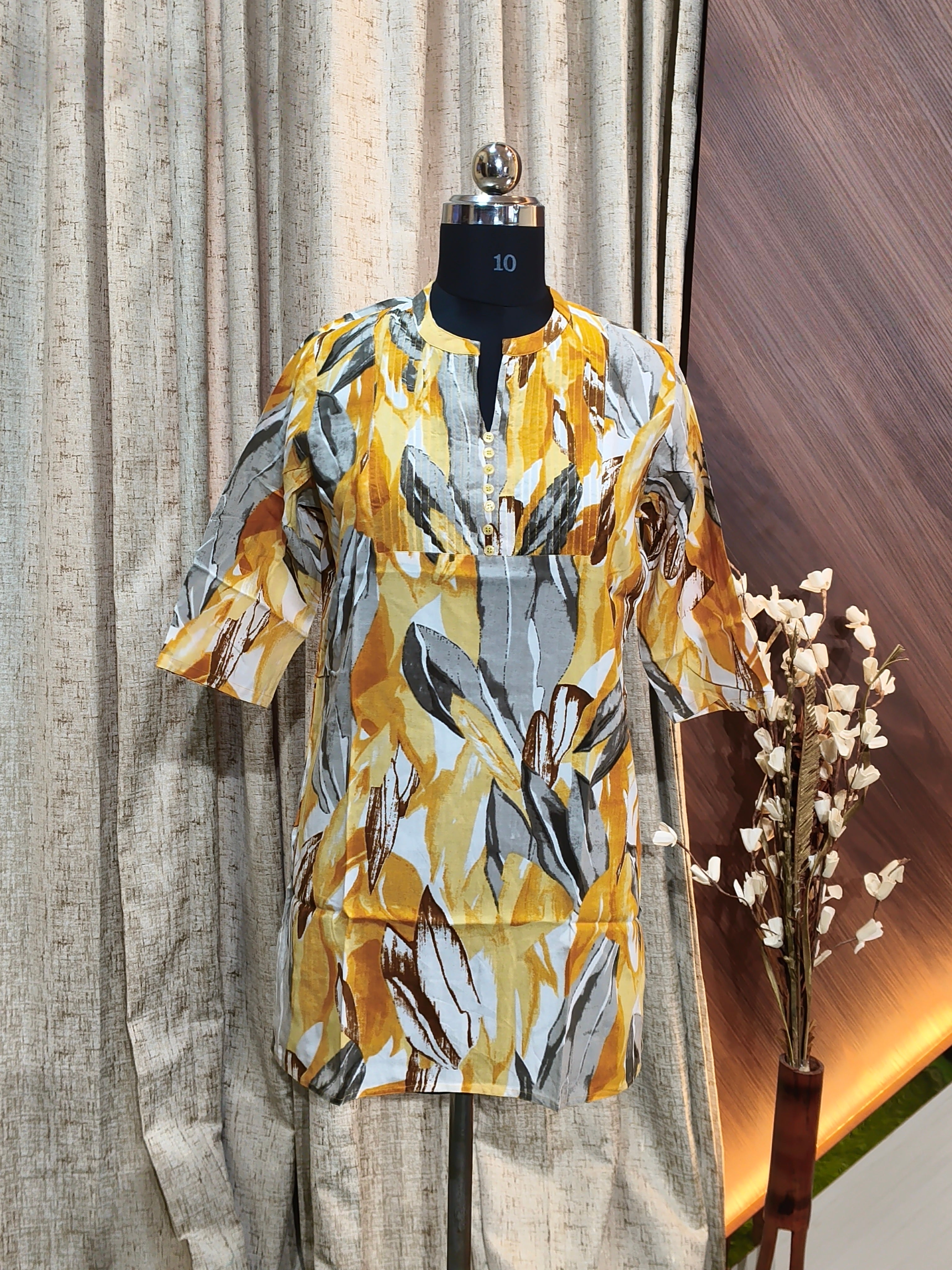 A 1015  - Short Kurtis
