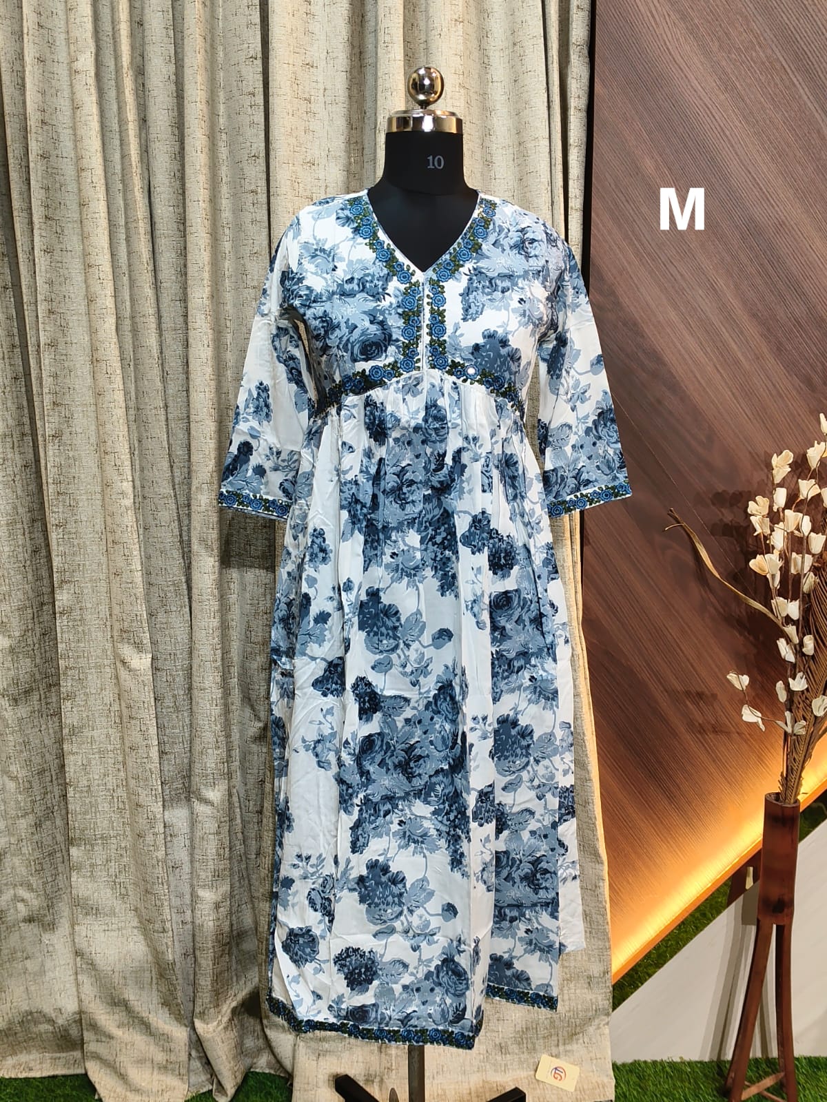 U1047 -  Anarkali Kurtis