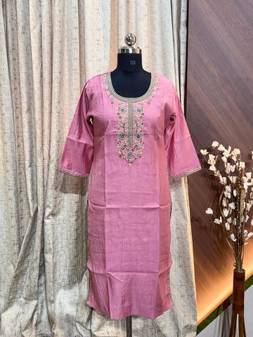 9519 - SILK KURTIS