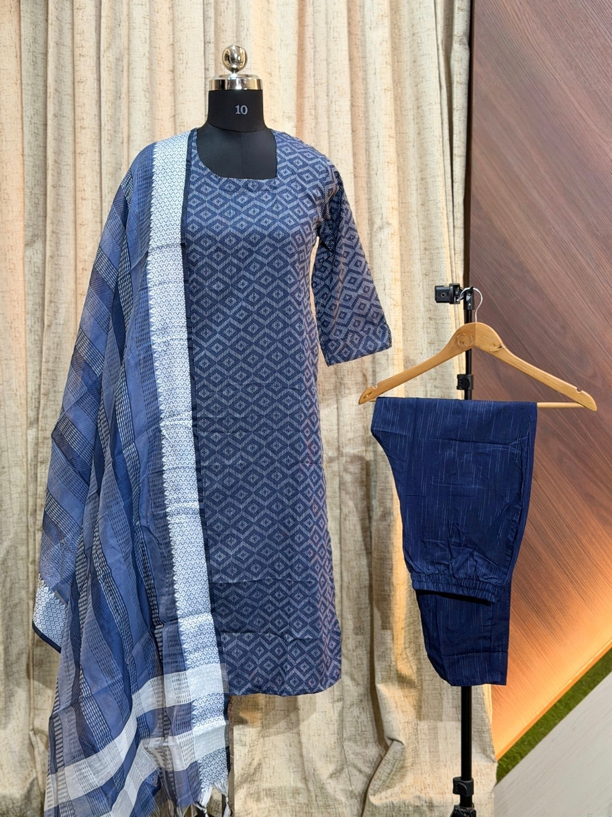 D1116 - Cotton 3pc Kurta Sets (Navy blue)