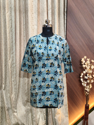 A 1031 - Short Kurtis