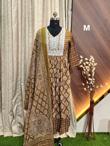 AD1031 - Anarkali kurtis with Dupatta