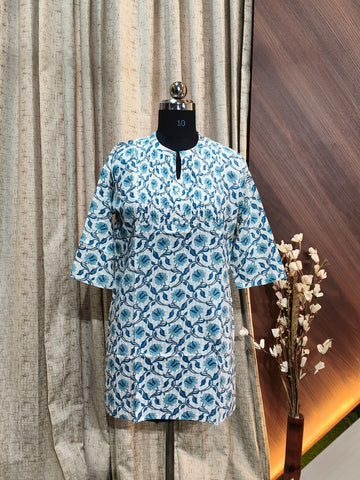 A 1001  - Short Kurtis