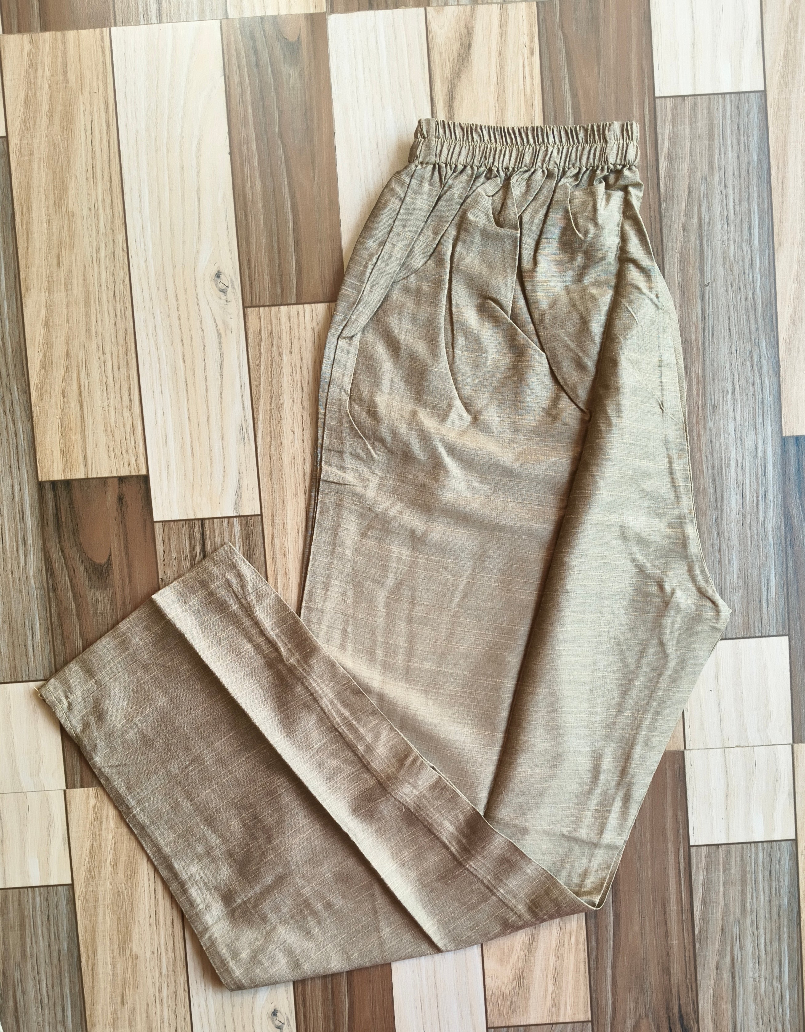 P017 - Silk Pants (light gold)
