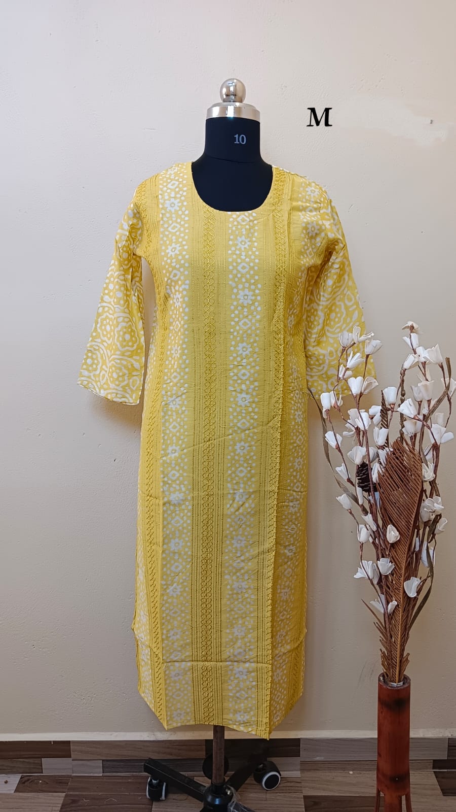 9511 - SILK KURTIS