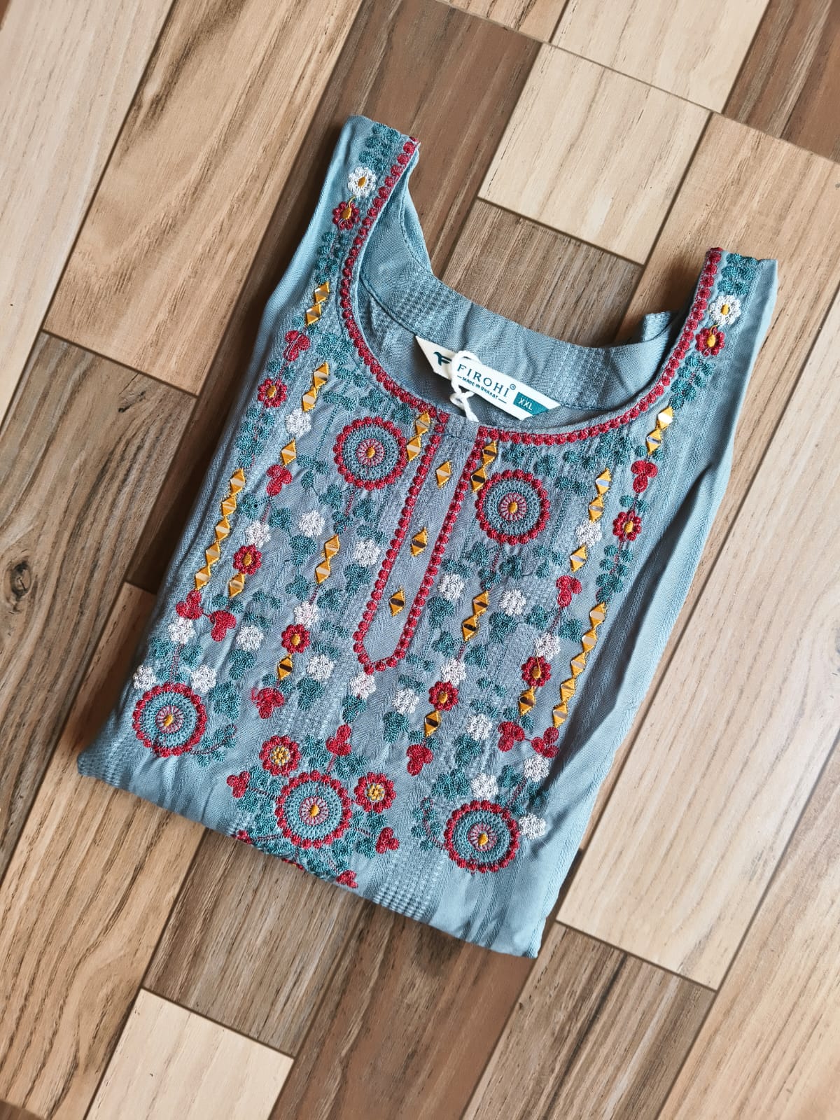 9497 - SILK KURTIS