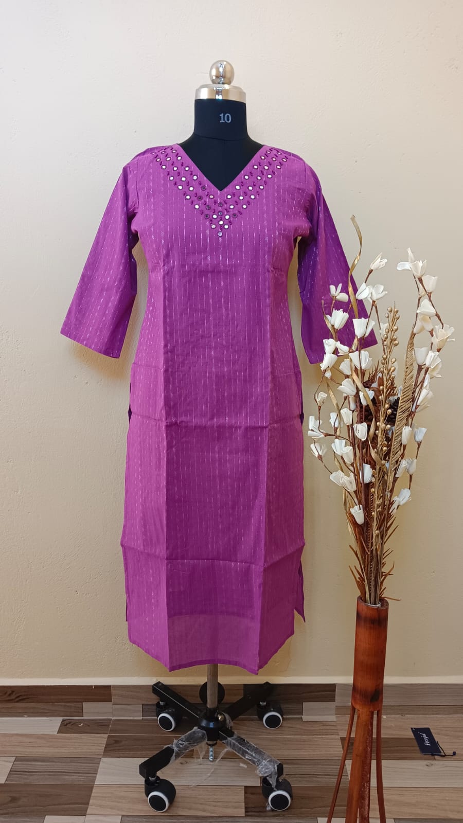 R1003  - COTTON KURTIS