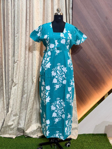 9724 - Frock Style Nighty