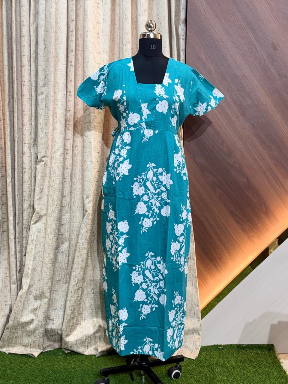 9724 - Frock Style Nighty
