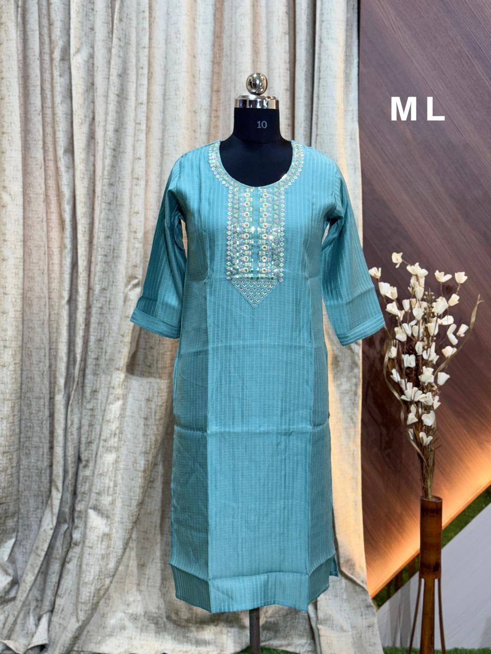 9509 - SILK KURTIS