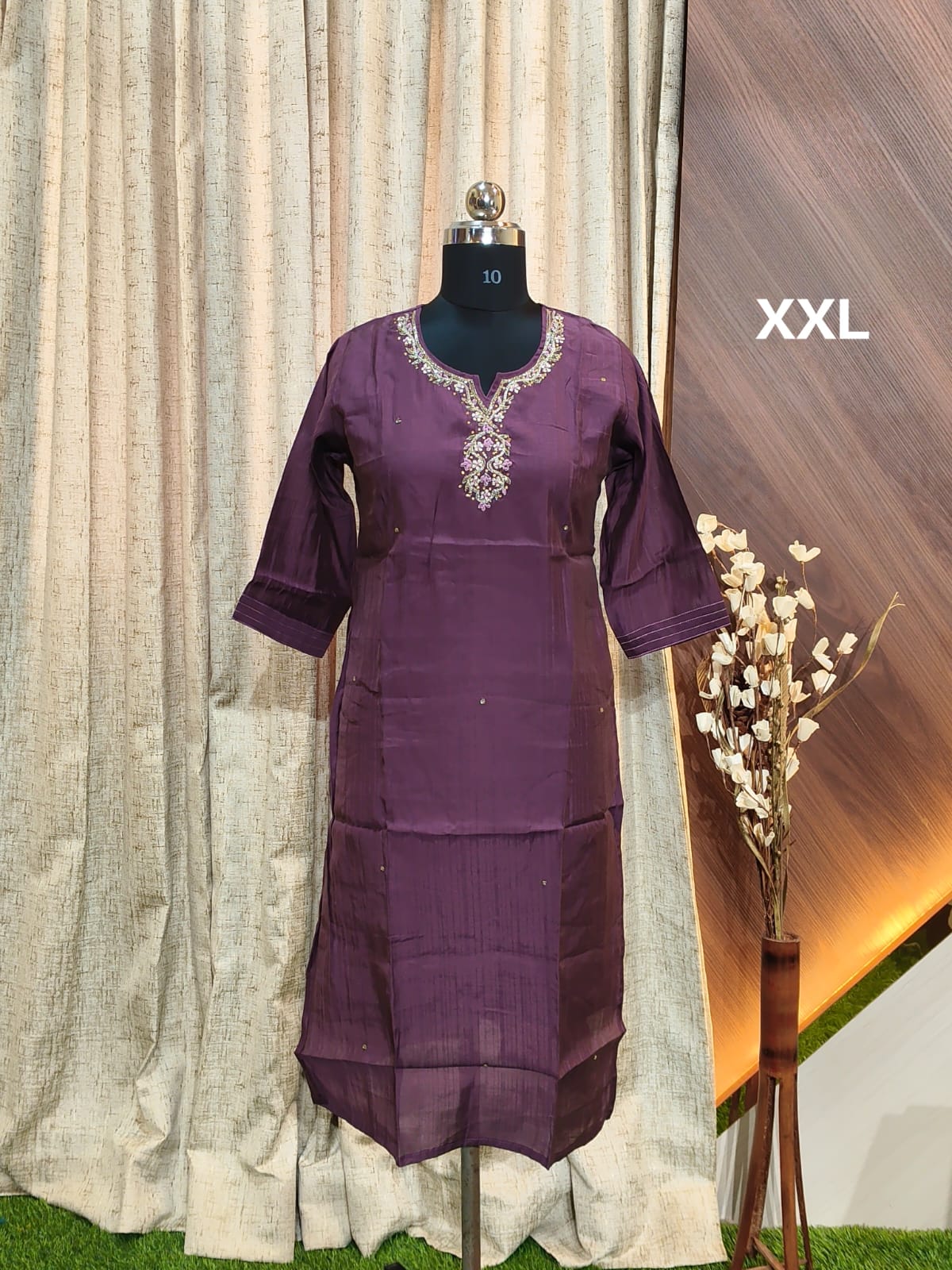 9435 - SILK KURTIS