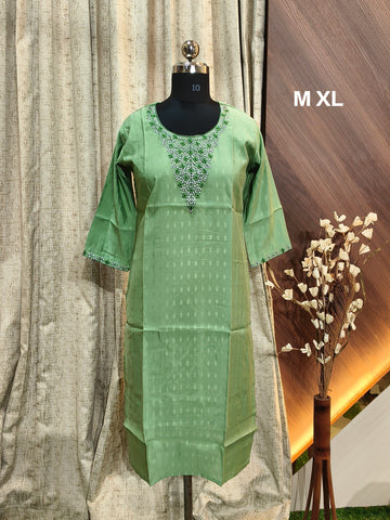 9711 - SILK KURTIS