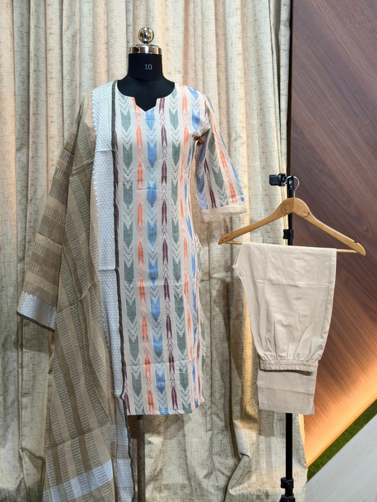 D1112 - Cotton 3pc Kurta Sets