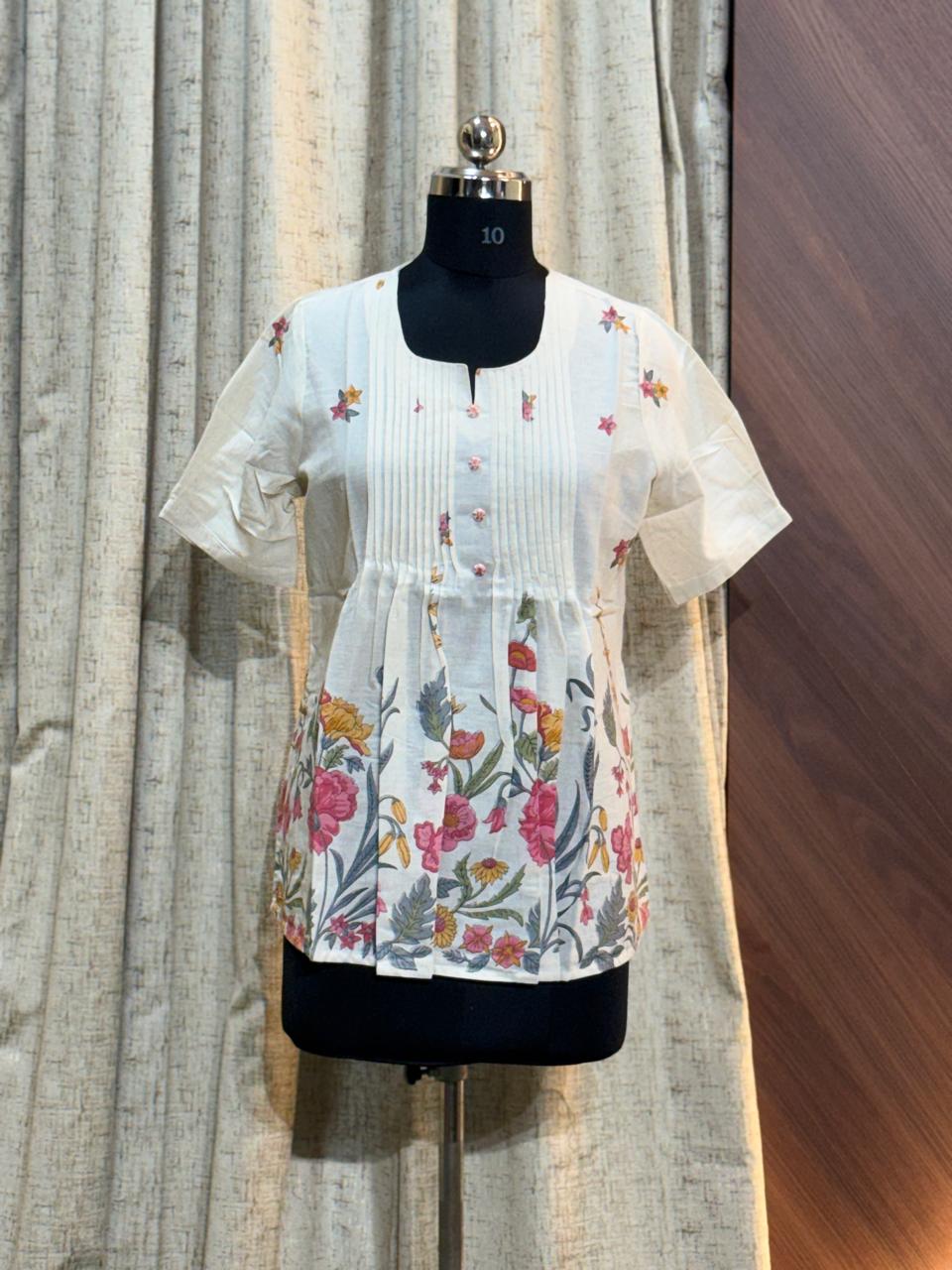 A 1033 - Short Kurtis