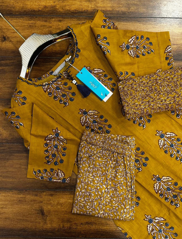 3521 - Cotton Kurti with Pant and Dupatta