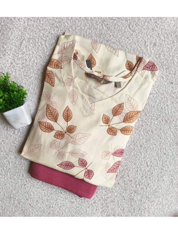 3815 - Kurti with Jeggings Combo
