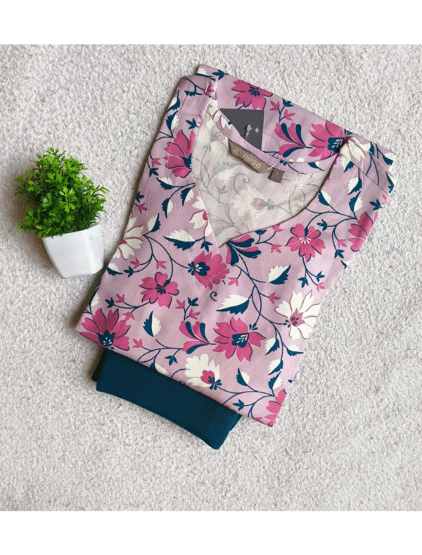 3794 - Kurti with Jeggings Combo