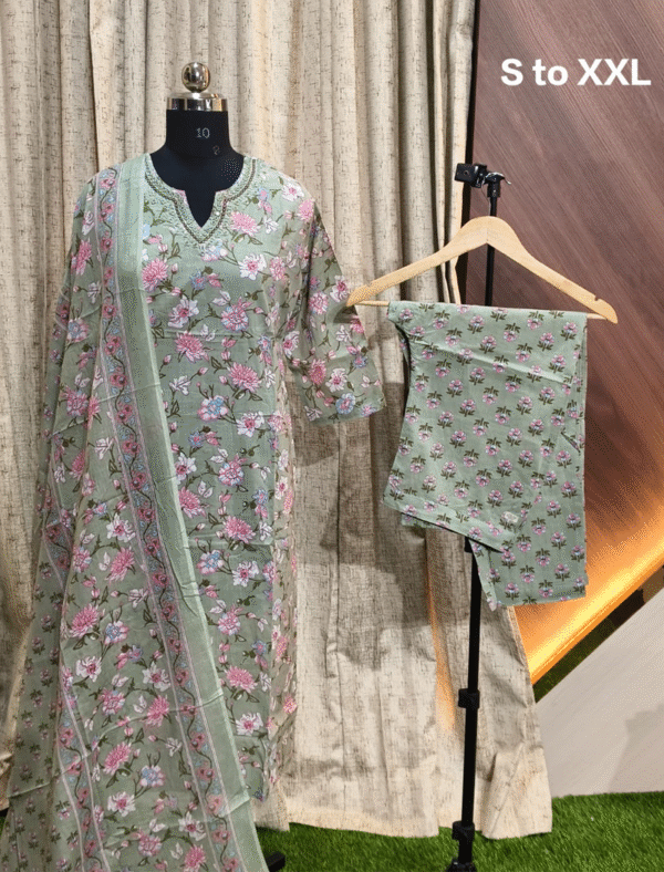 4312 - Kurti with Pant and Dupatta 3PC (Copy)