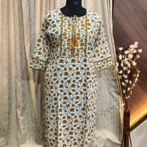 4093 - Long Kurties