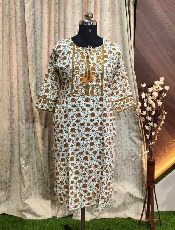 4093 - Long Kurties