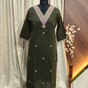 4136 - Long Kurtis