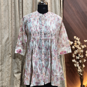 4348 - Short Kurtis