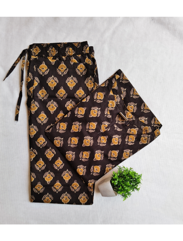 4134 - Cotton Night Suit Sets