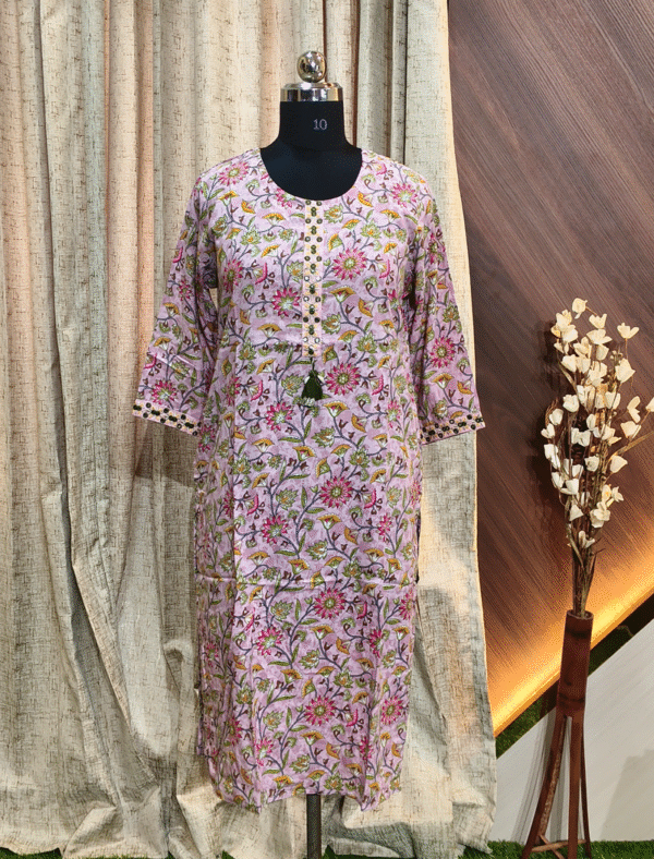 4226 - Long Kurtis
