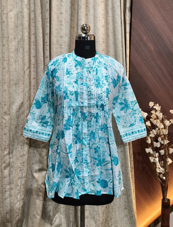 4352 - Short Kurtis
