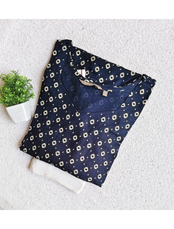 4000 - Kurti with Jeggings Combo