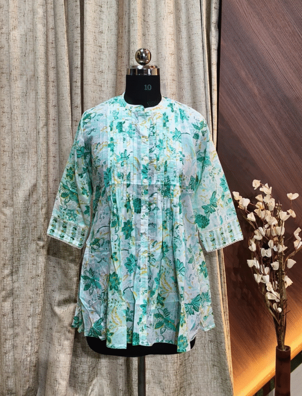 4356 - Short Kurtis
