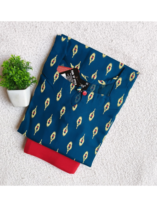 4257 - Kurti with Jeggings Combo