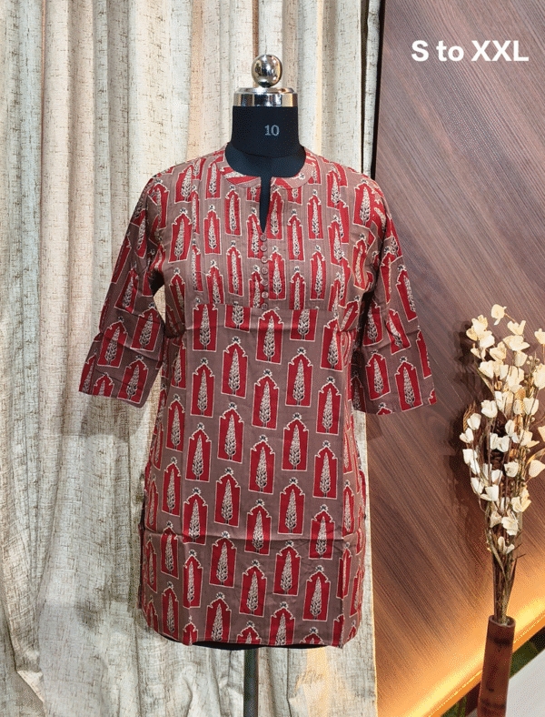 4208- Short Kurtis