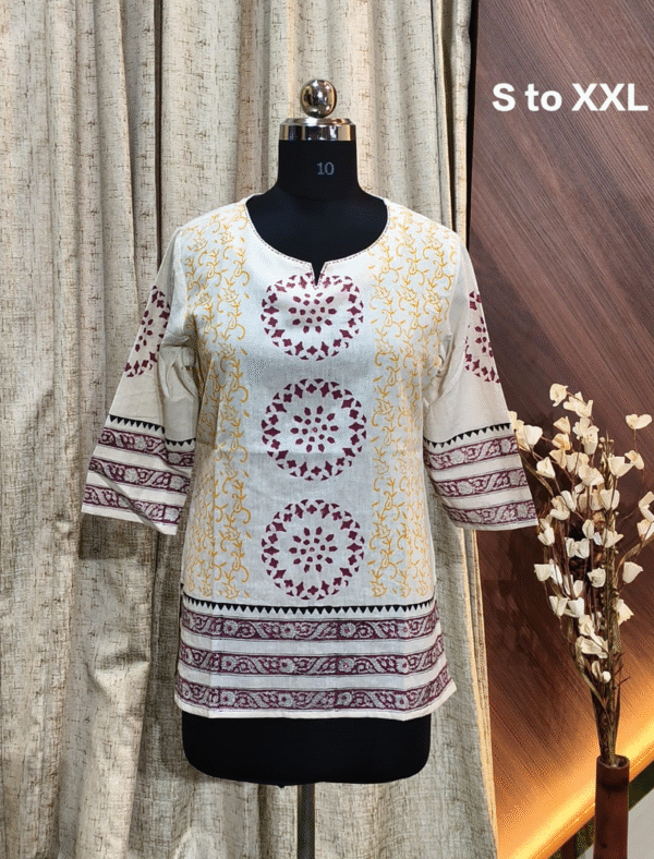 4339 - Short Kurtis